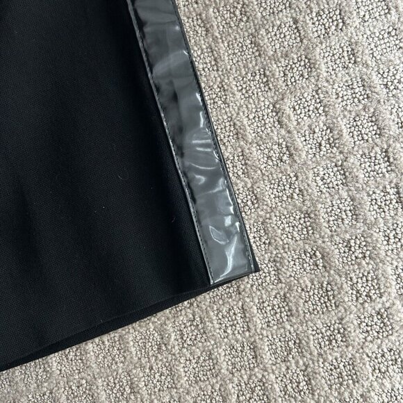 MARC JACOBS Black Capri Crop Pant Womens Size 8 Patent Leather Detail Wool - Picture 2 of 12